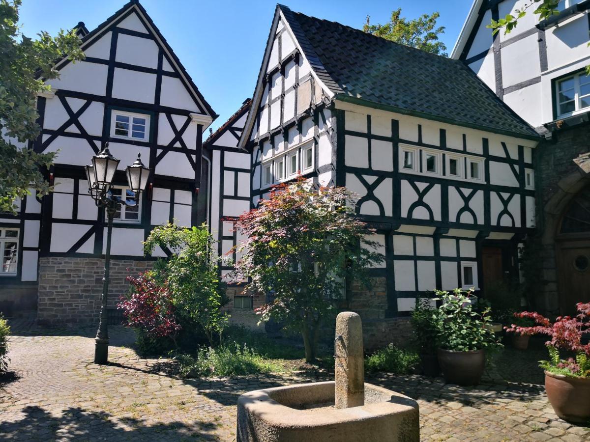 ホテル Fuenf Giebel Eck In Der Freiheit Am Ruhrtalradweg ヴェター エクステリア 写真